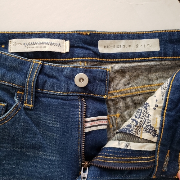 Anthropologie Pilcro Mid-Rise Slim Bermuda Shorts - Picture 6 of 10